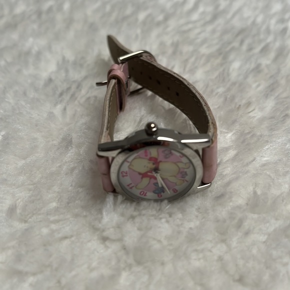 Winnie the Pooh kids watch - Picture 3 of 5
